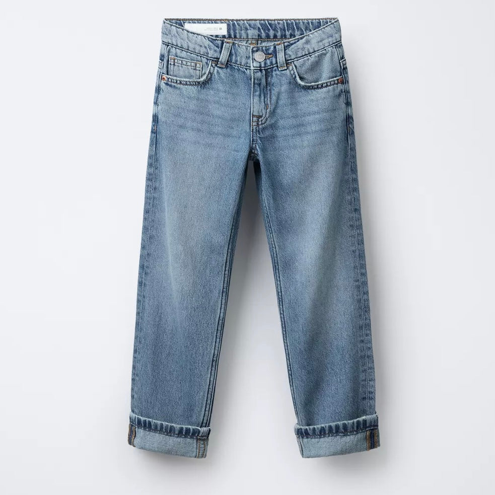 Straight Jeans
