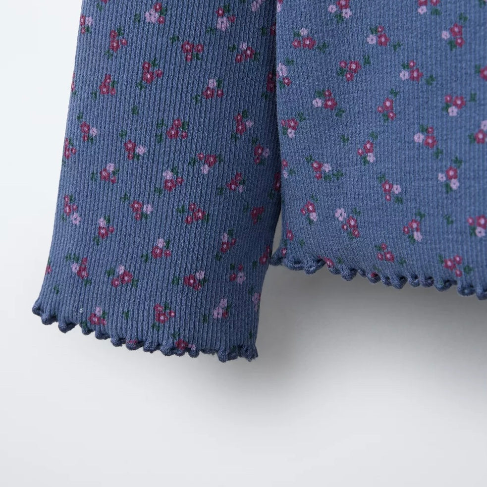 Buzo Rib Flores Bordadas