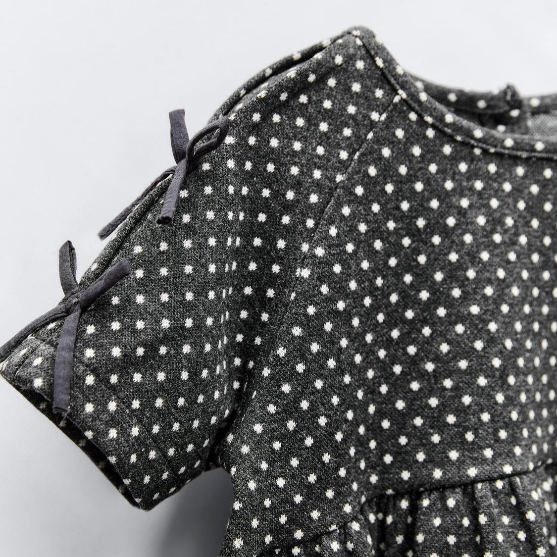 Vestido Topos Detalles